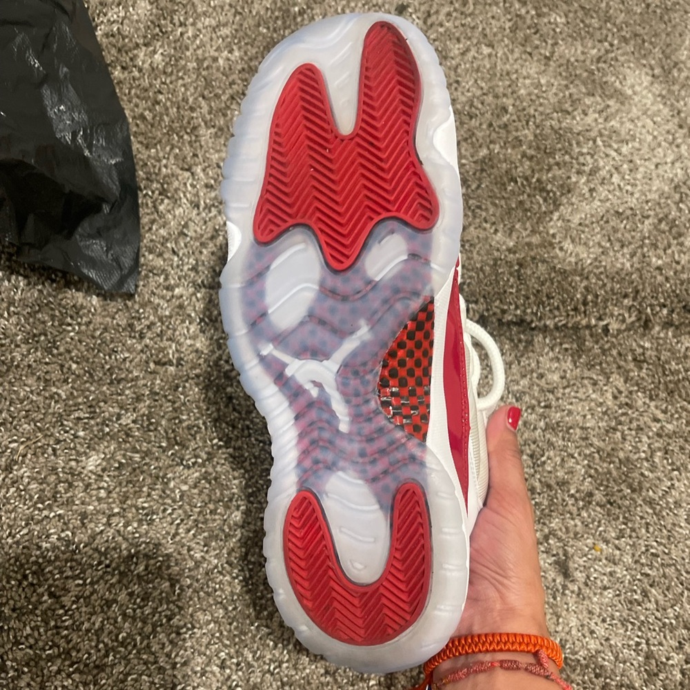Jordan Retro ( Cherry ) size 7 grade school . New in box